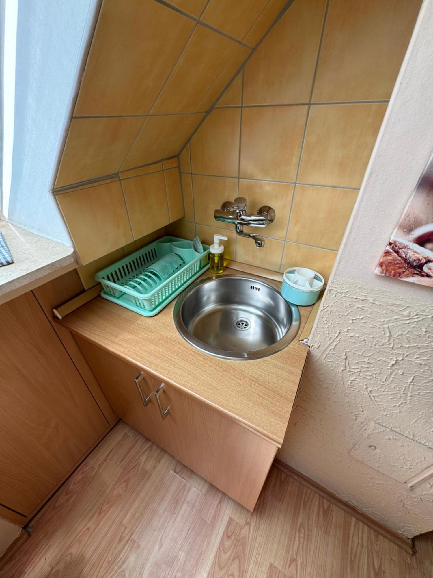 Rozsa Apartman 2 Alsoors Ruang foto