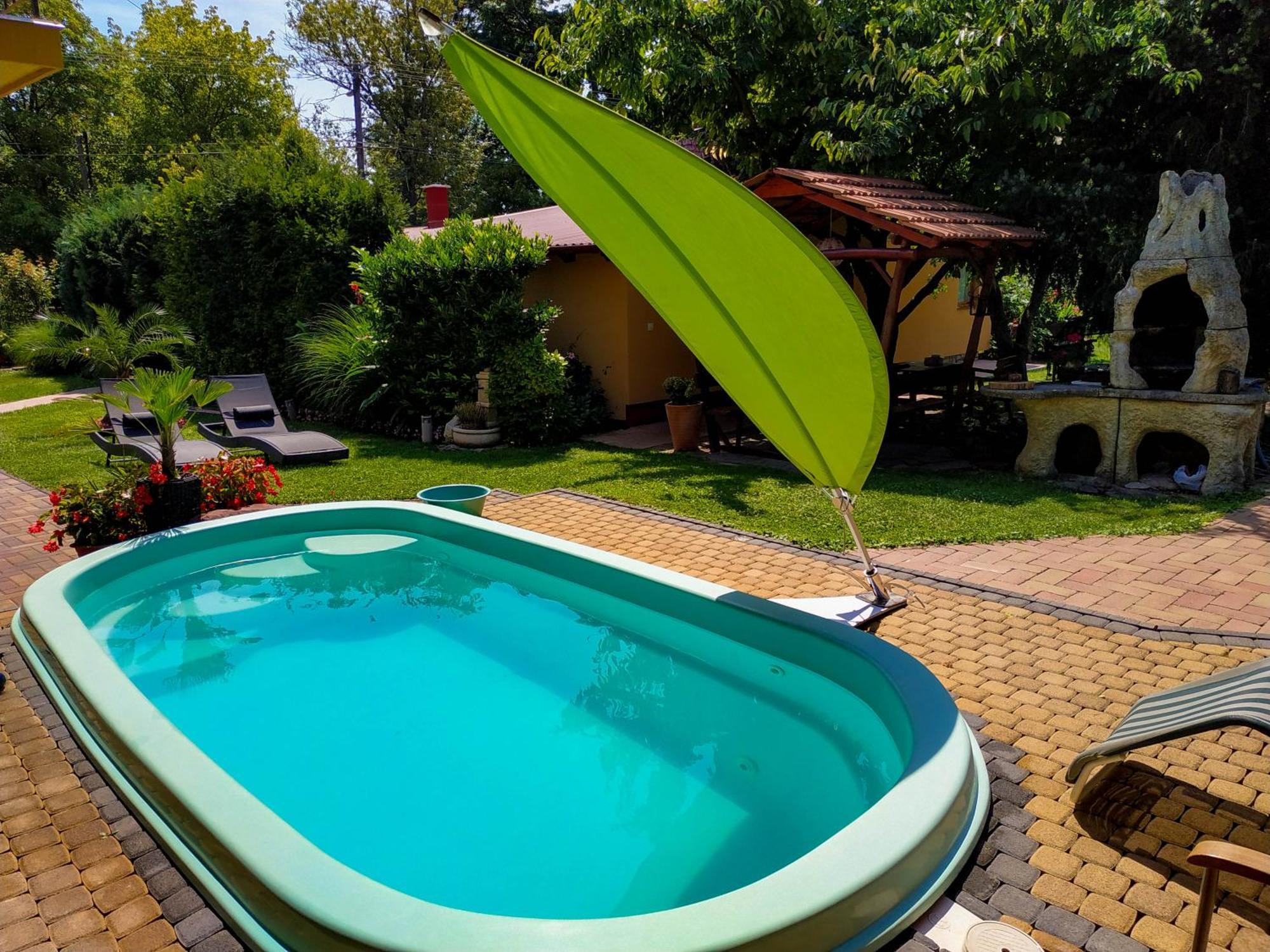 Rozsa Apartman 2 Alsoors Bagian luar foto